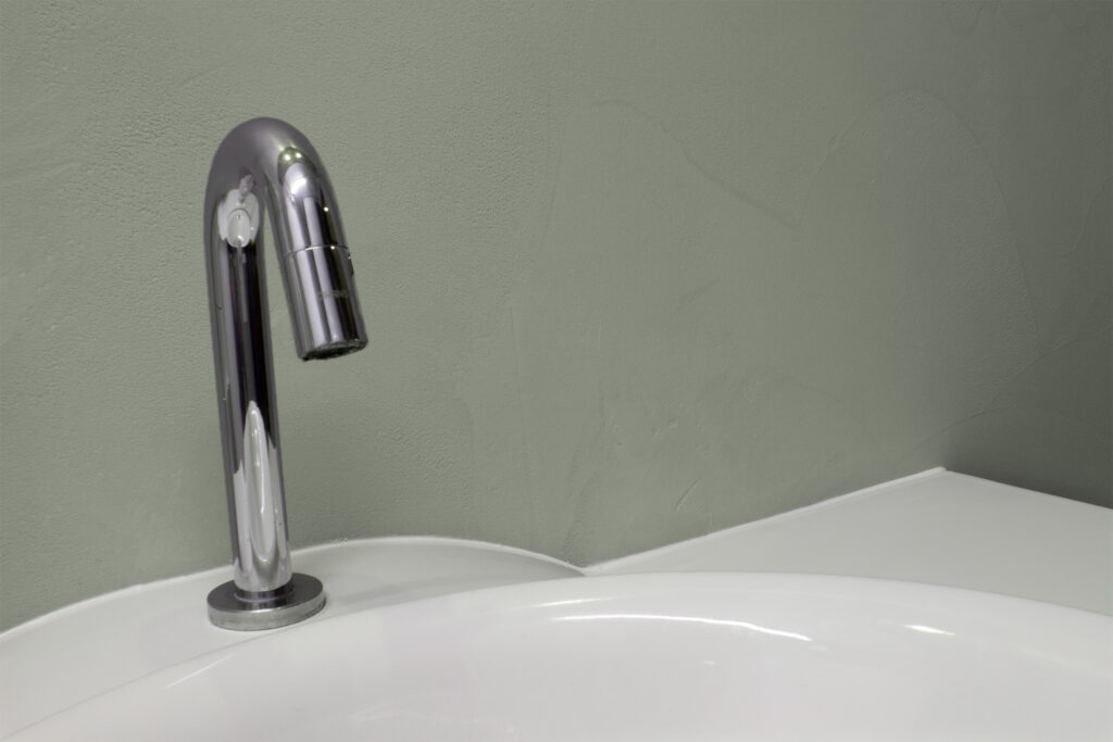 Badkamer afgewerkt met Cemcolori Pronto